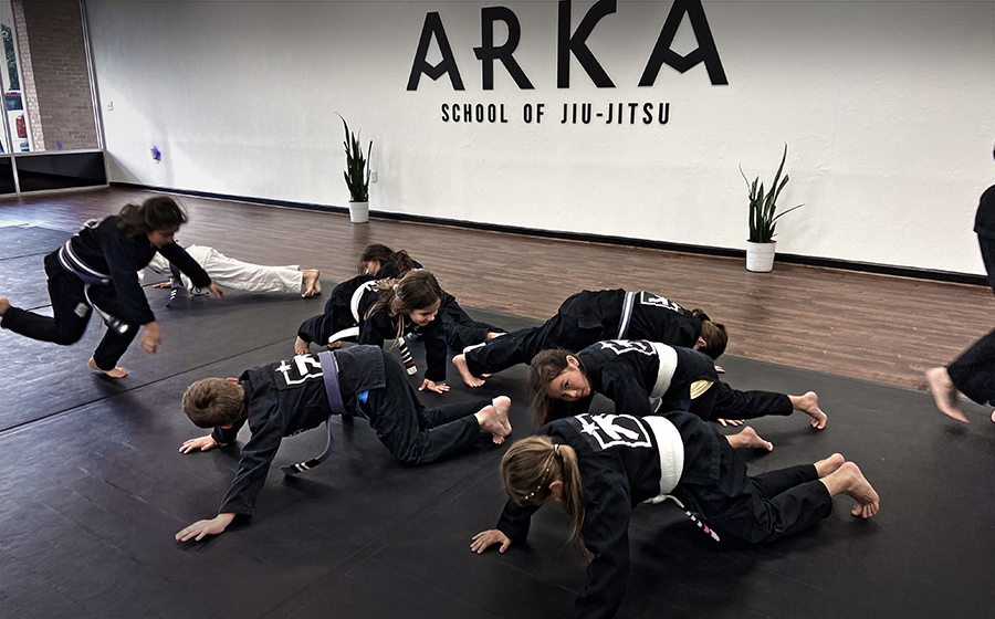 Jiu-jitsu for Kids: Kids practicing jiu-jitsu